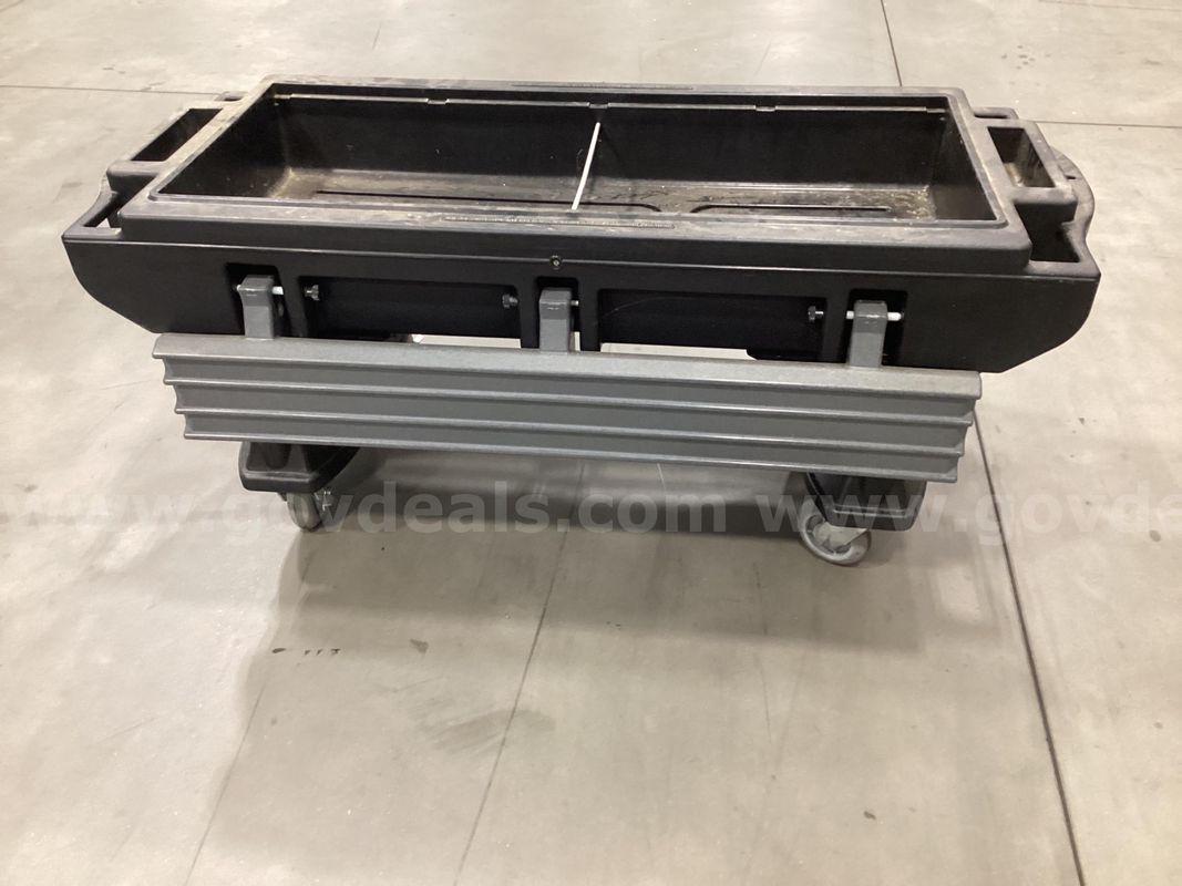 Cambro cart