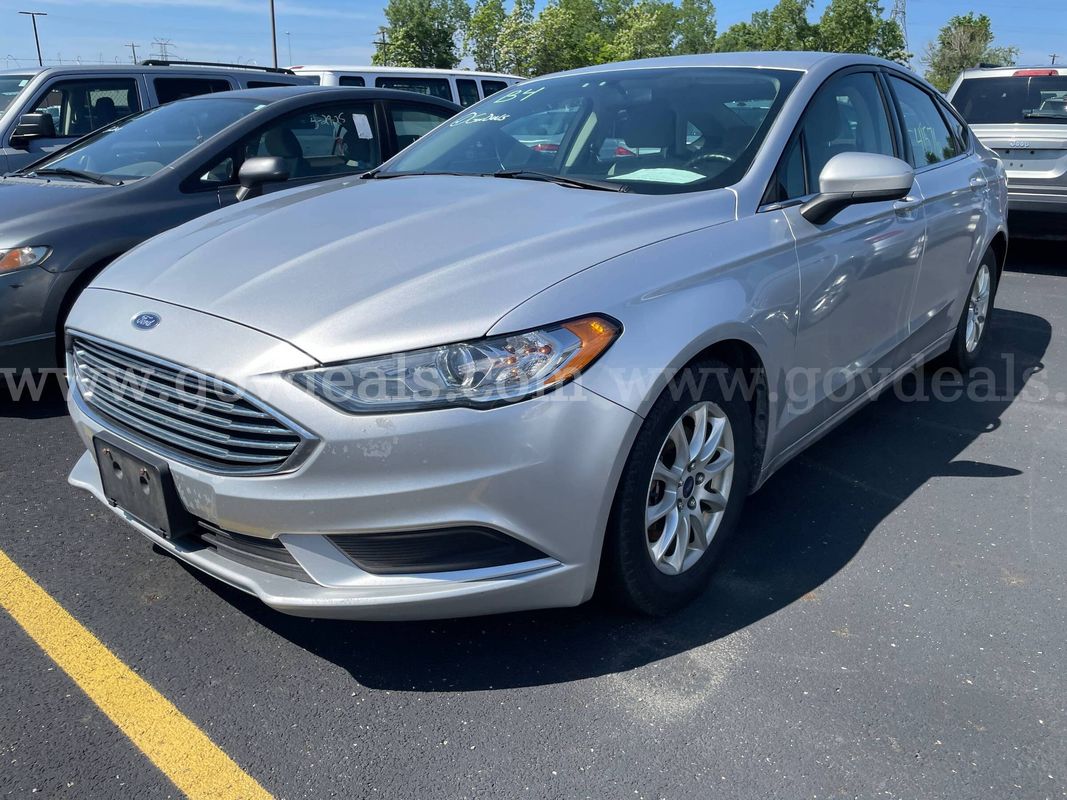 2017 Ford Fusion SEDAN 4-DR, 2.5L L4