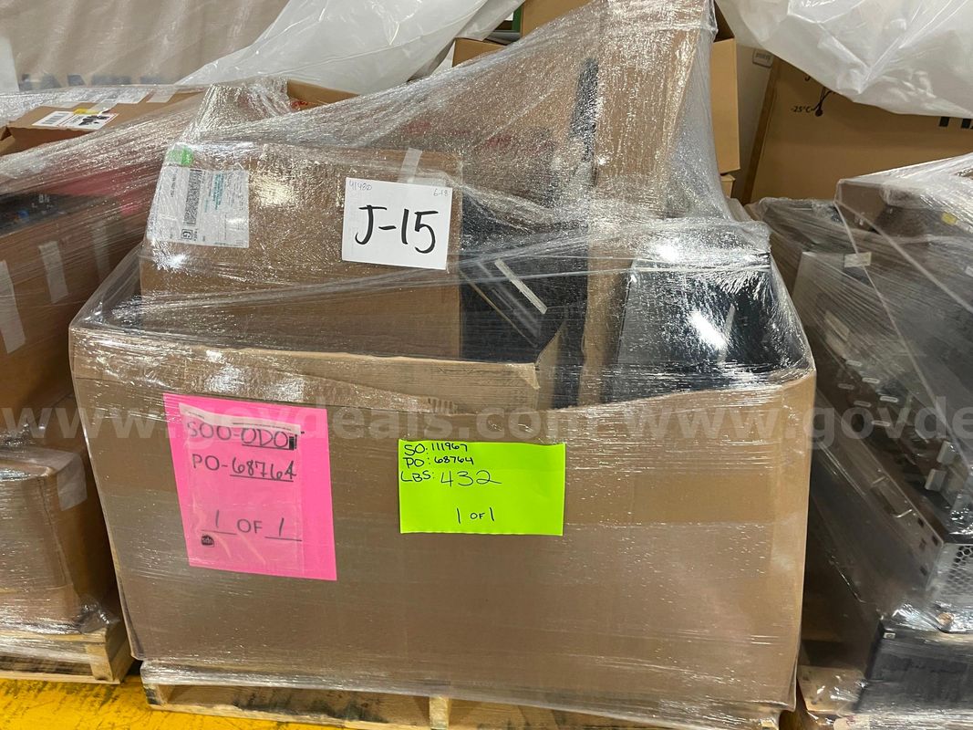 Lot of Cisco CP-8945 Office Phones