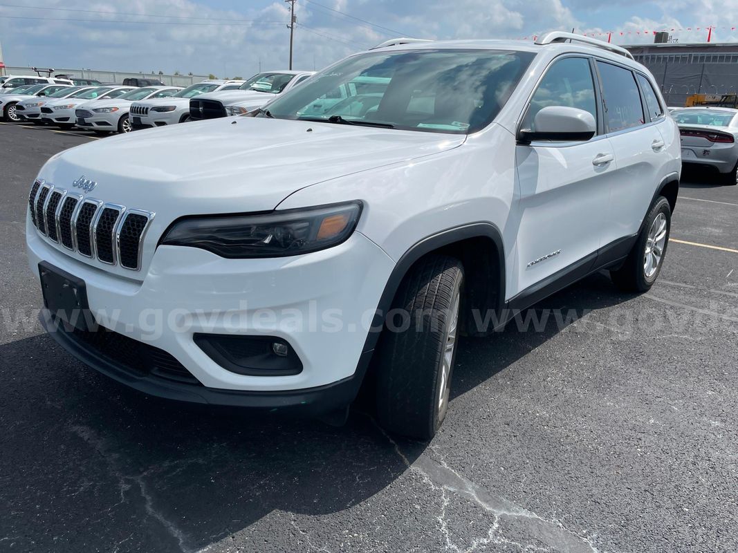 2019 Jeep Cherokee Latitude 4WD UTILITY 4-DR, 3.2L V6