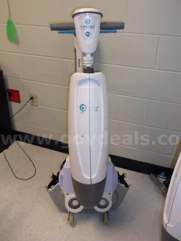 i-Mop Floor Scrubber w/ Battery