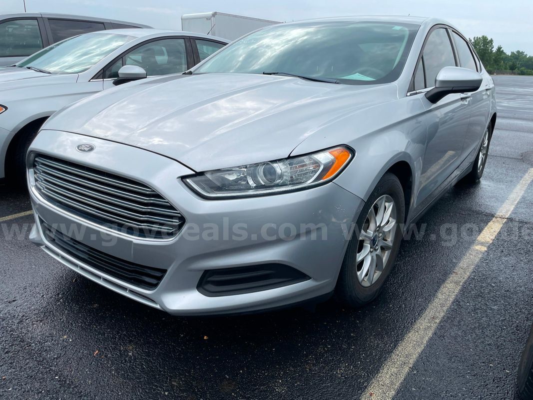 2016 Ford Fusion SEDAN 4-DR, 2.5L L4