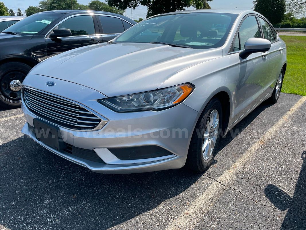 2017 Ford Fusion SEDAN 4-DR, 2.5L L4