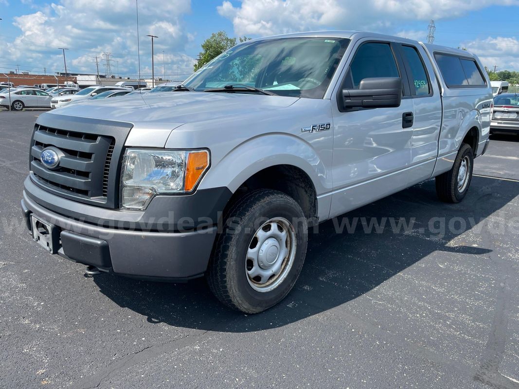 2010 Ford F-150 XL SuperCab 6.5-ft. Bed 4WD, 5.4L V8