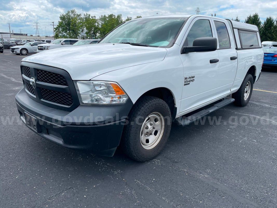 2019 RAM 1500 Classic 4WD EXT CAB PICKUP 4-DR, 3.6L V6