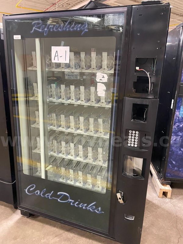 Dixie-Narco Vending Machine, Model DN5800