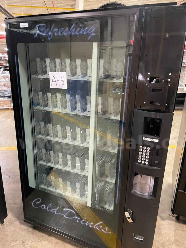 Dixie-Narco Vending Machine, Model DN5800