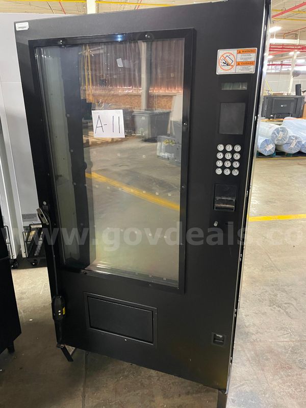 AMS Snack Vending Machine, Model AMS 39-VRM