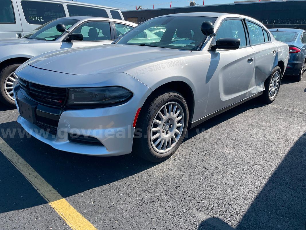 2022 Dodge Charger AWD Police Package SEDAN 4-DR, 3.6L V6