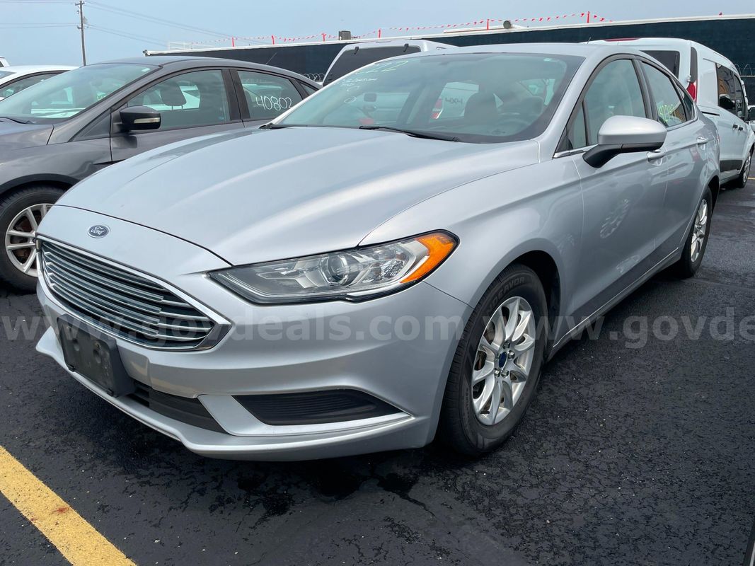 2017 Ford Fusion SEDAN 4-DR, 2.5L L4