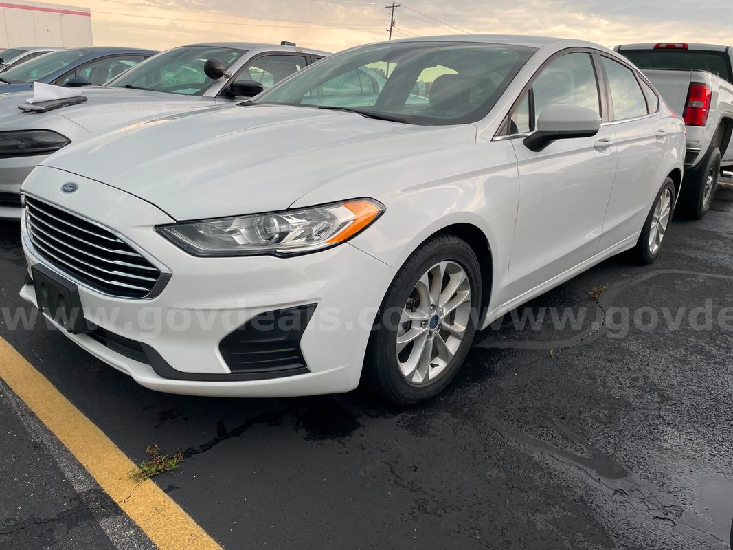 2019 Ford Fusion SE SEDAN 4-DR, 2.5L L4