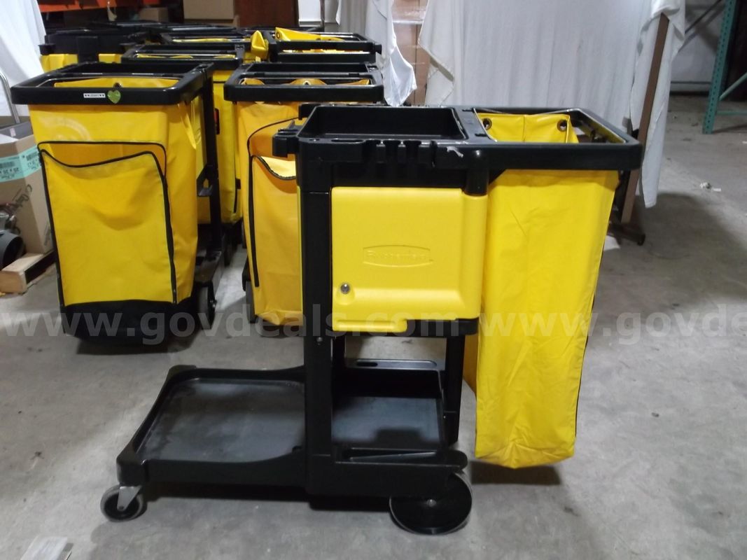 Lot of (11) Rubbermaid Housekeeping Carts