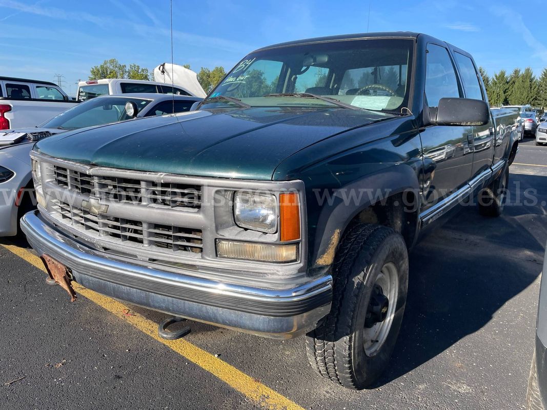 1999 Chevrolet C/K 3500 Crew Cab Long Bed 4WD, 5.7L V8