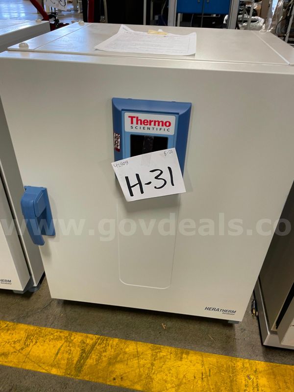 Thermo Scientific HeraTherm Incubator