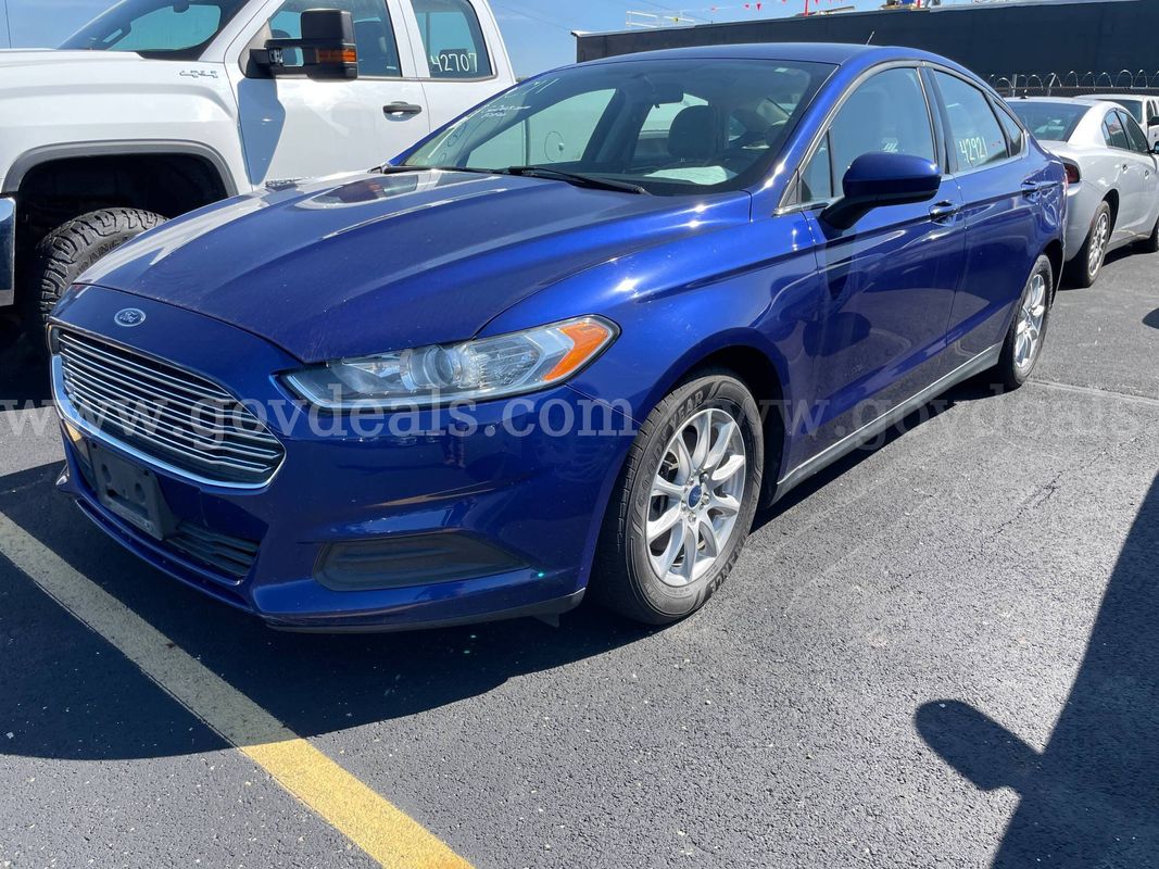 2015 Ford Fusion SEDAN 4-DR 2.5L L4