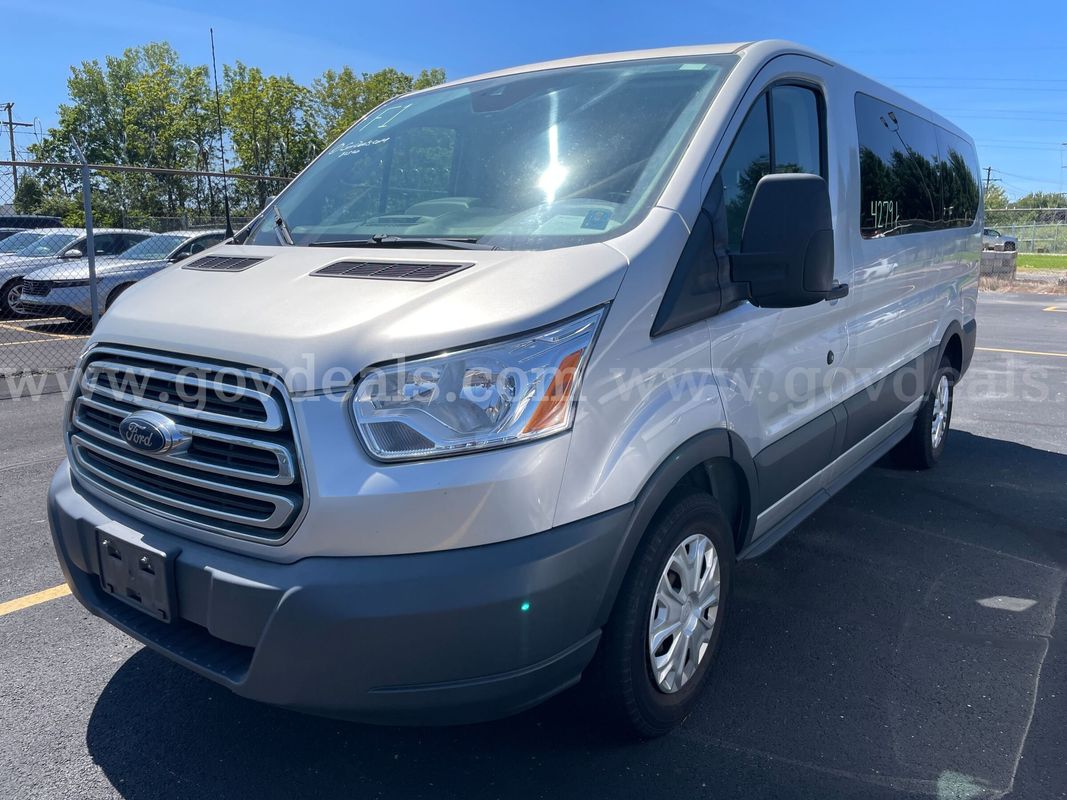 2017 Ford Transit PASSENGER VAN 3.7L V6 **LESS THAN 60k MILES!!