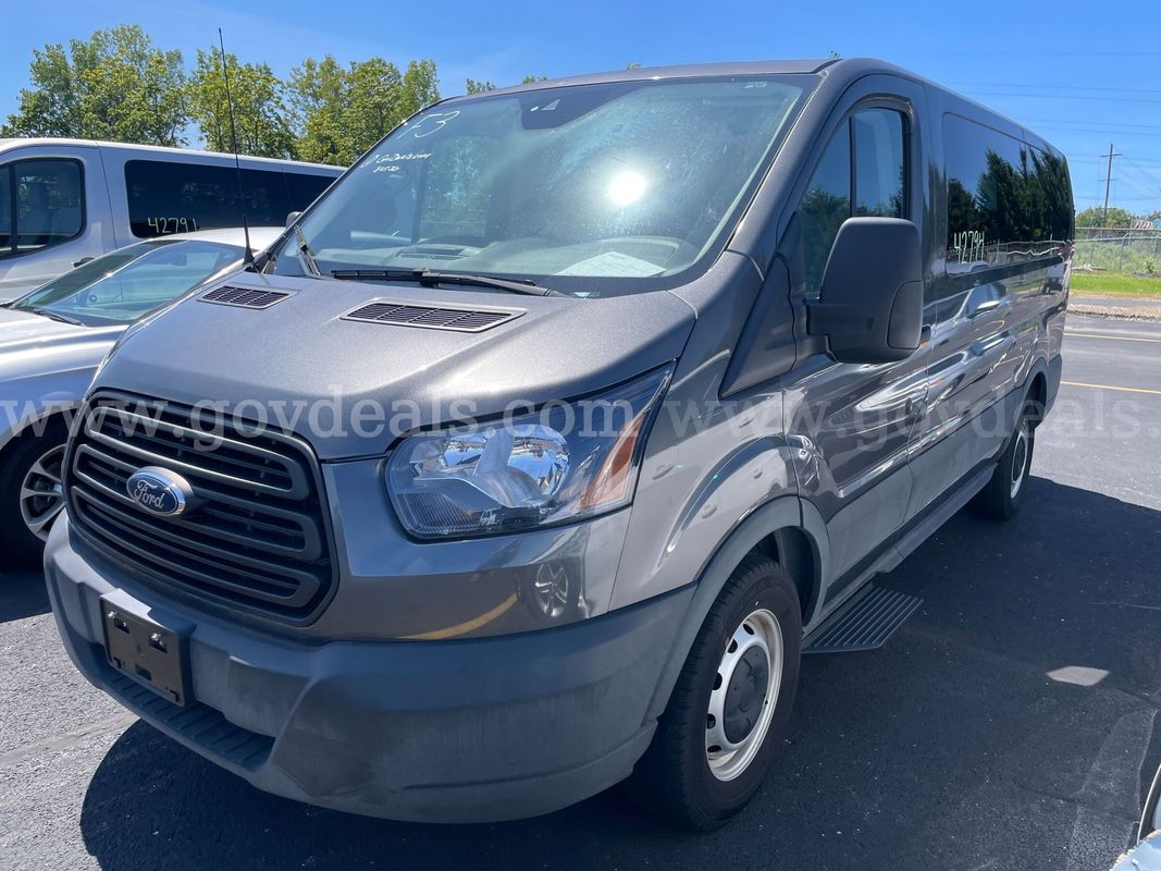 2019 Ford Transit PASSENGER VAN 3.7L V6 **LESS THAN 5K MILES** LIKE NEW!!