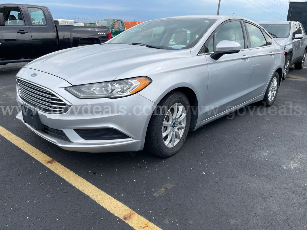 2017 Ford Fusion SEDAN 4-DR 2.5L L4