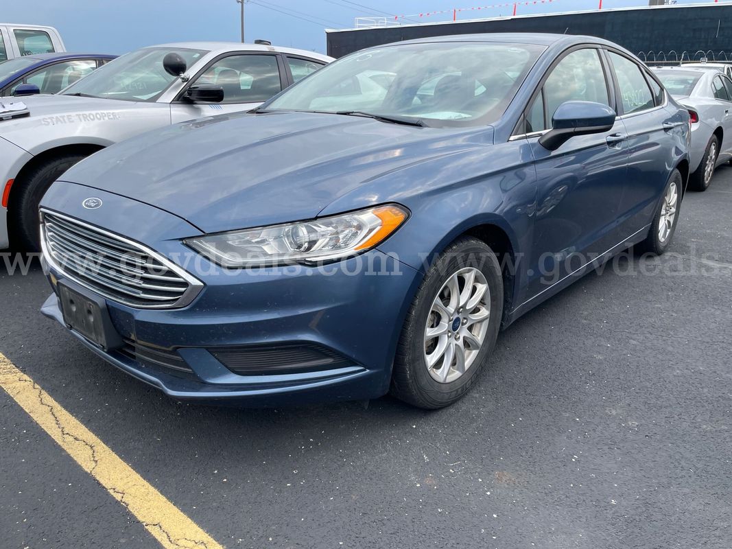 2018 Ford Fusion SEDAN 4-DR 2.5L L4