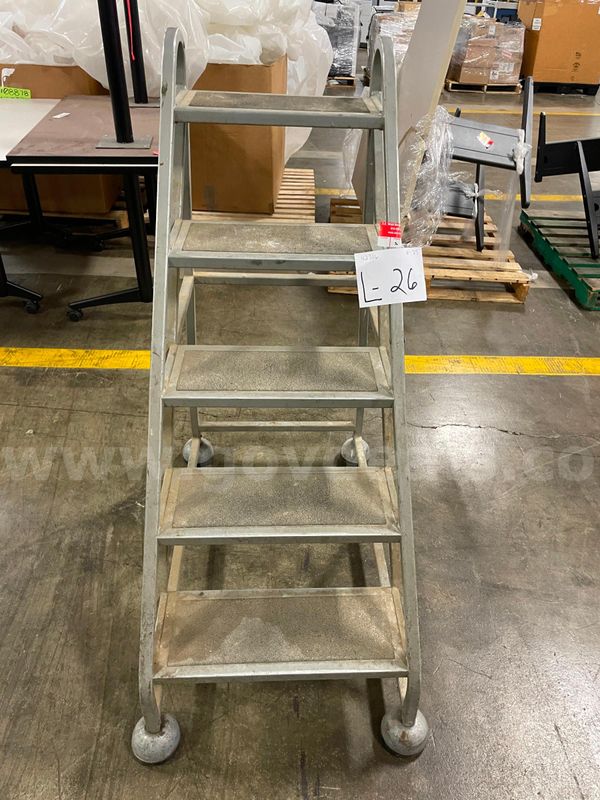 Cramer Portable Step Ladder