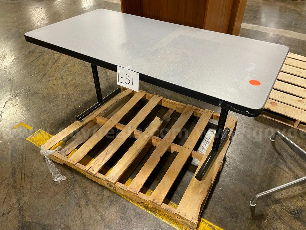 Laminate Top Table with Fixed Legs, 30in x 60in