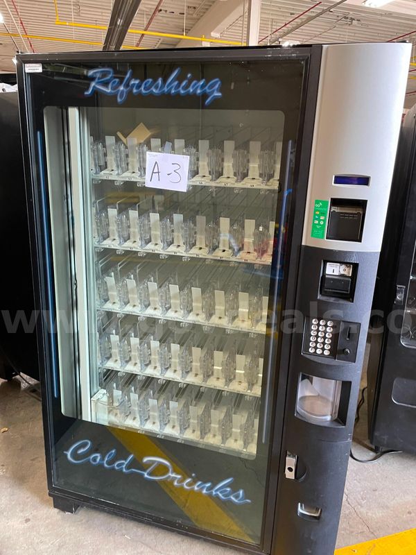 Dixie-Narco Vending Machine, Model DN5801