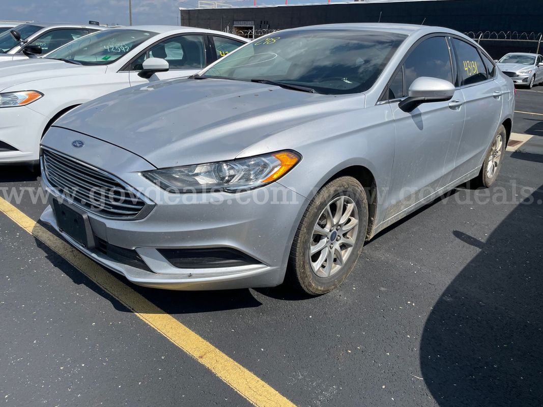 2018 Ford Fusion SEDAN 4-DR 2.5L L4