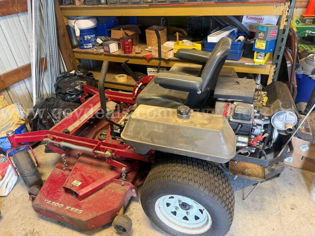 Yazoo Zero Turn Mower, Model ZT Max