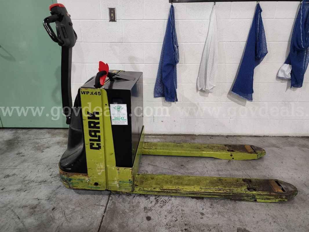 Clark Electric Pallet Jack, Model WPX45