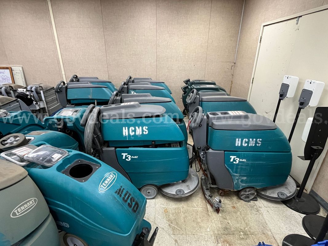 Lot of (11) Scrubbers