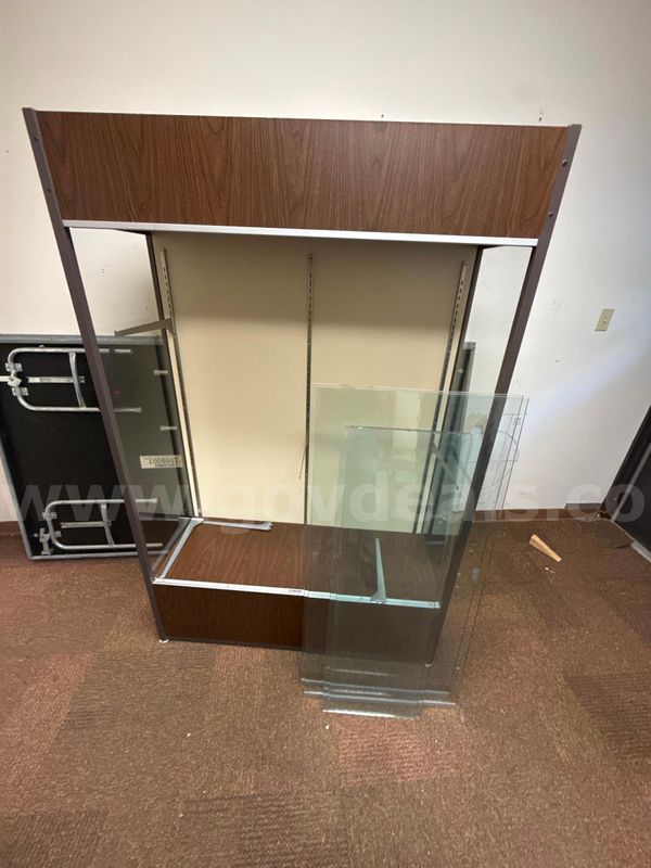 Display cabinet