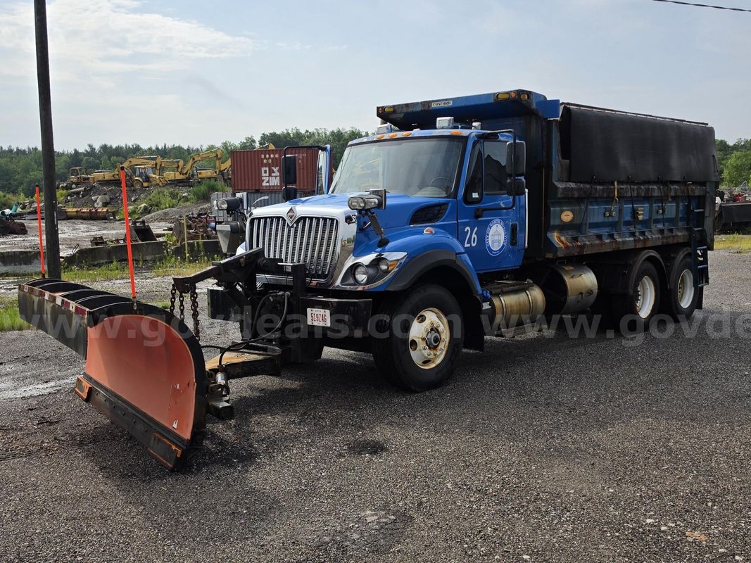 2018 International 7400 Tandem Dump