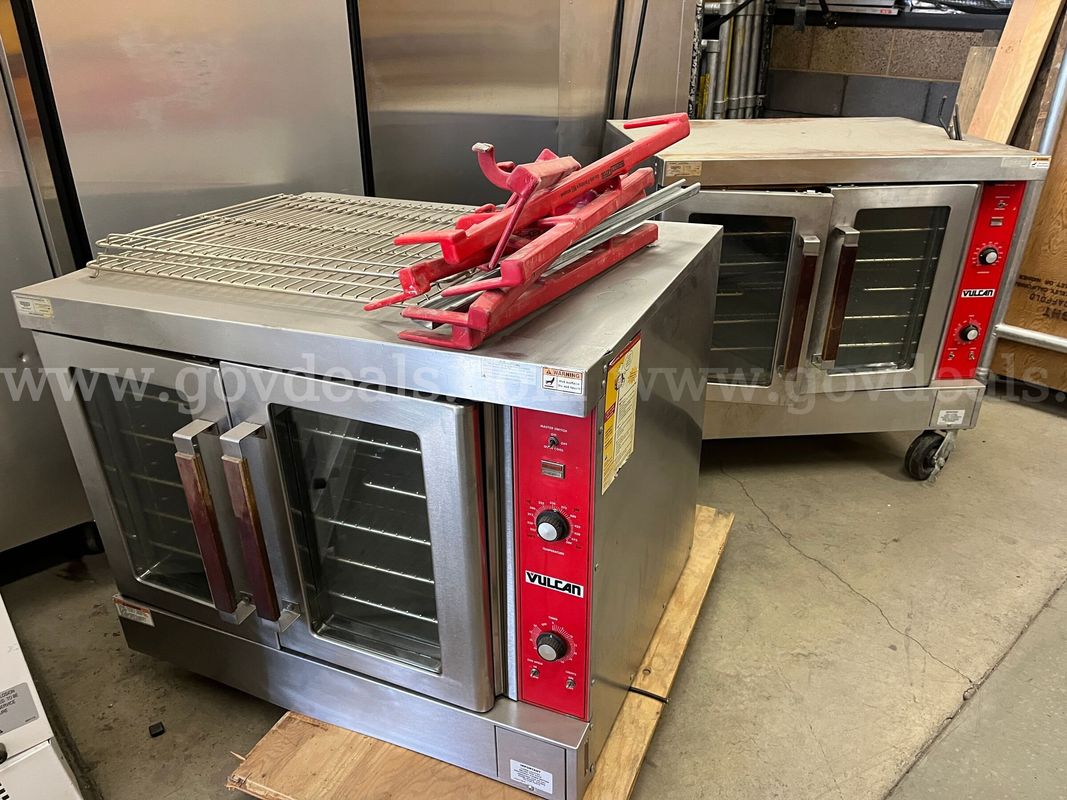 Lot of 2 Ovens
