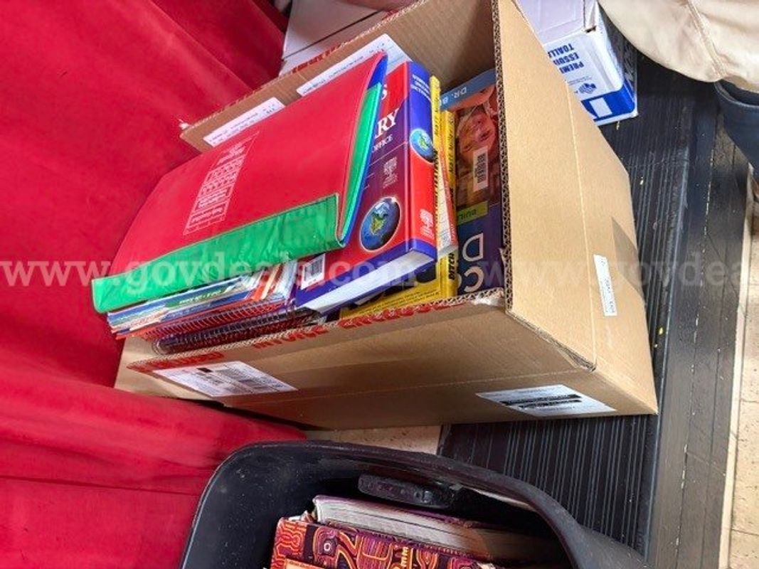 Large lot of assorted text books