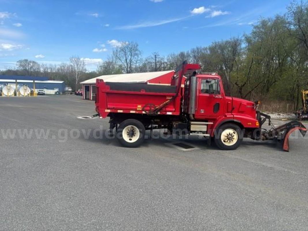 2002 Western Star 5842SS Truck