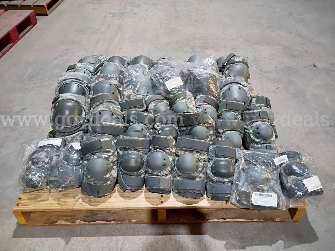 1 LOT OF 41 ELBOW AND KNEE PADS