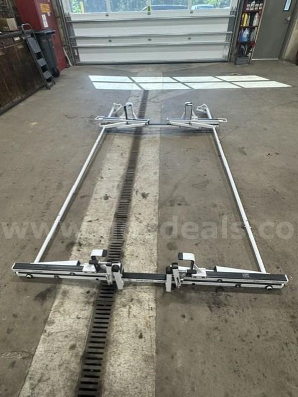 Ergo Rack double ladder rack with hydraulic lowering