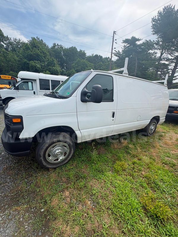 Cargo Van - 2009 Ford Econoline E-150