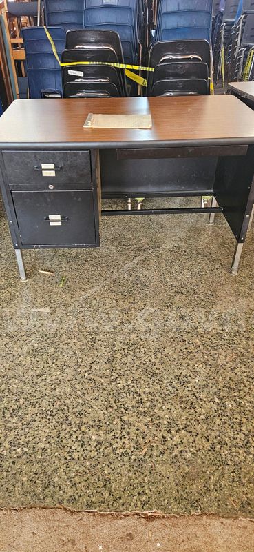 3 Different Metal Teacher Desk