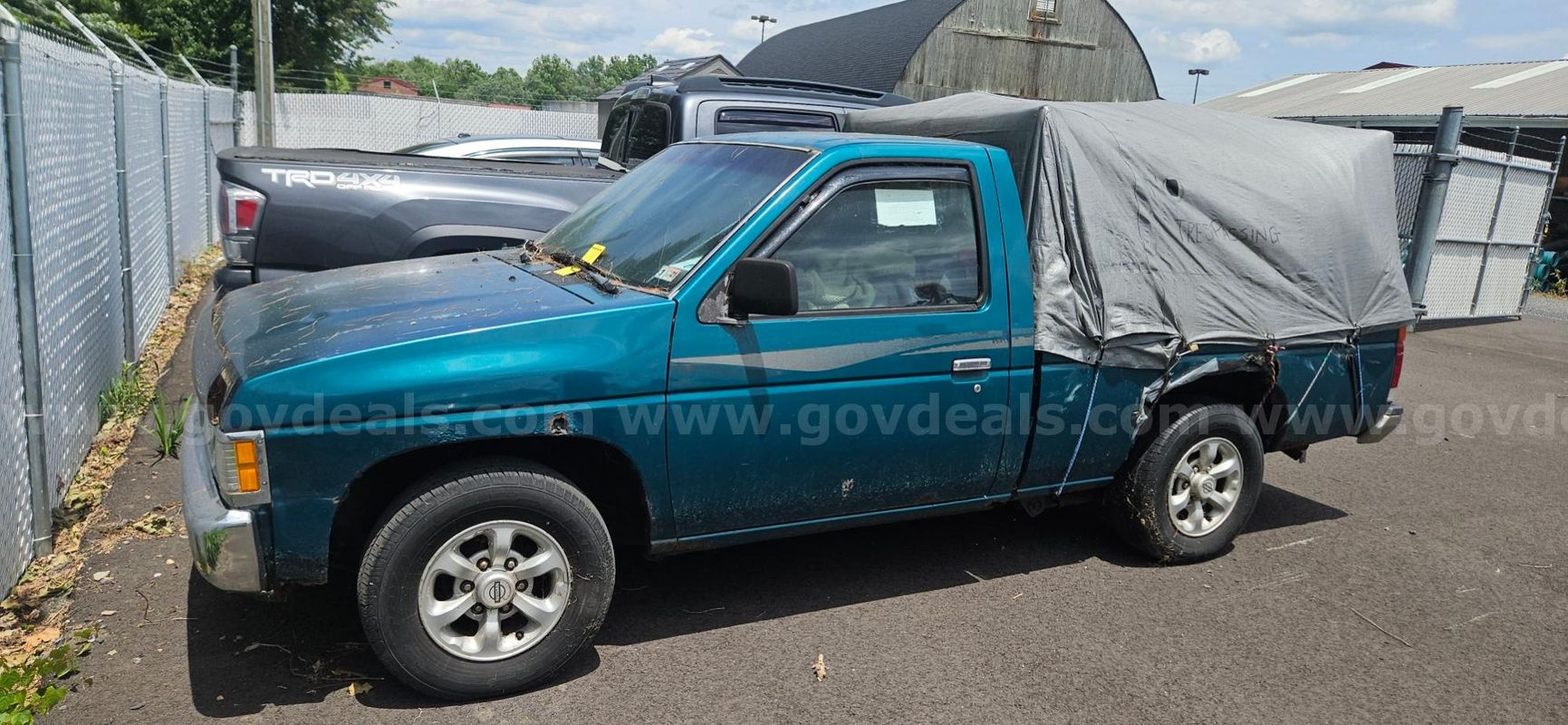 1997 Nissan Pickup