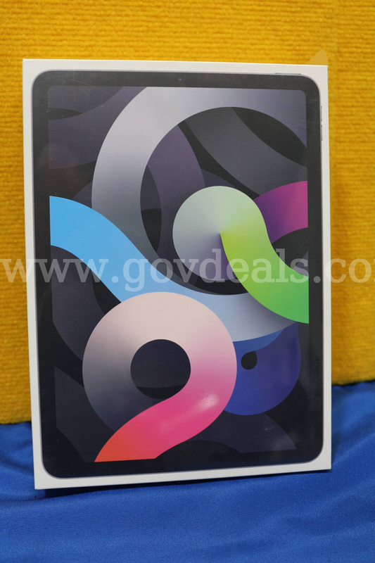 (1) Apple iPad Air 4th Gen (new)