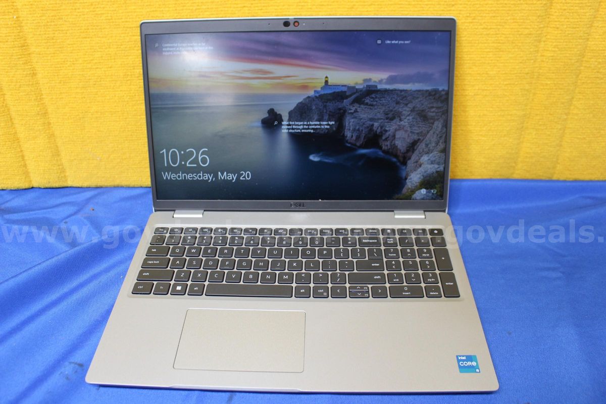(1) Dell Latitude 5520 15.6" Laptop- Intel i5, 16GB RAM, 256GB SSD, OS: Windows 10 Home