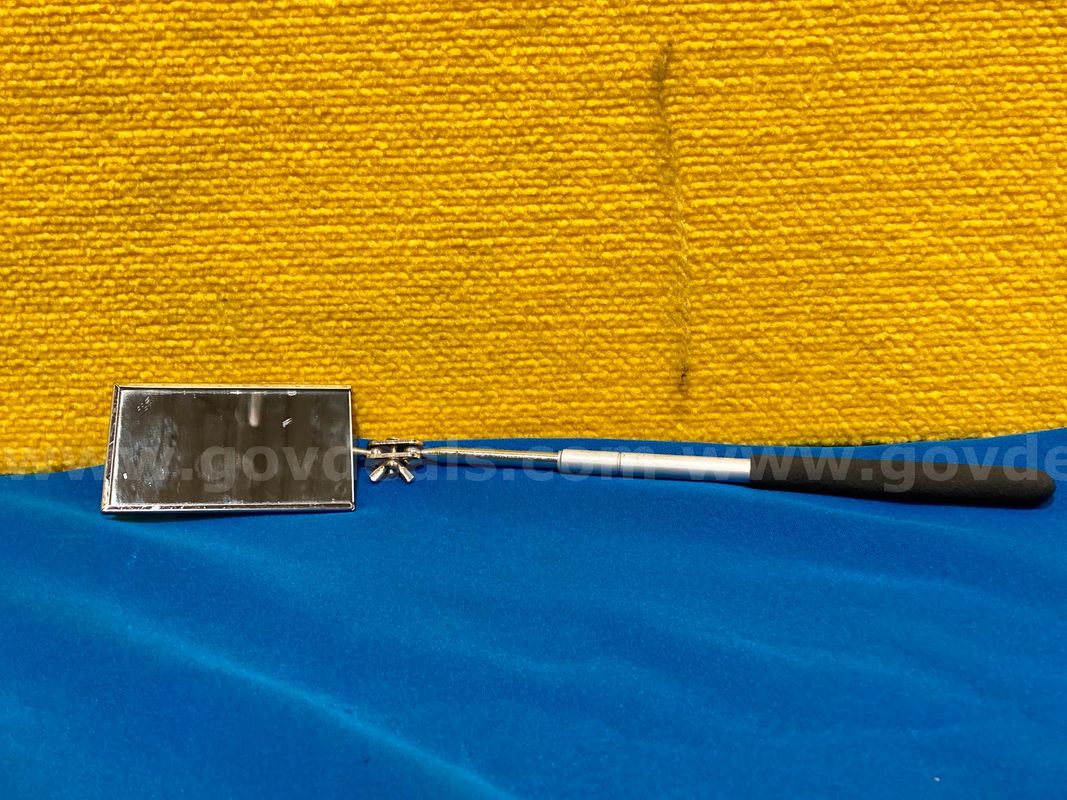 (1) General 560 11"-16" Telescoping Inspection Mirror