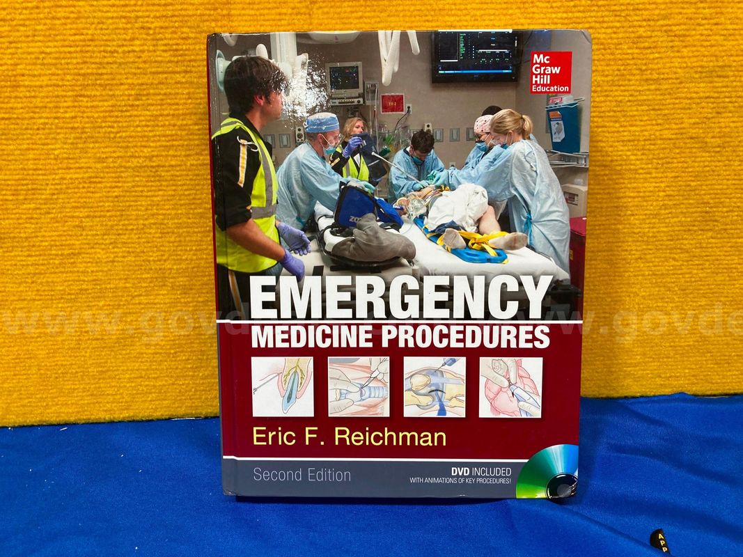 (1) Emergency Medicine Procedures, Second Edition Book