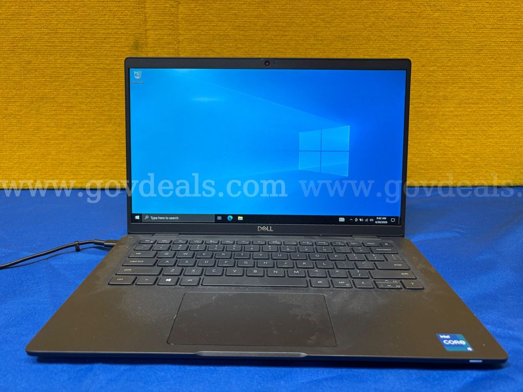 (1) Dell Latitude 7420 14" Laptop- Intel i5, 16GB RAM, 256GB SSD, OS: Windows 10 Home