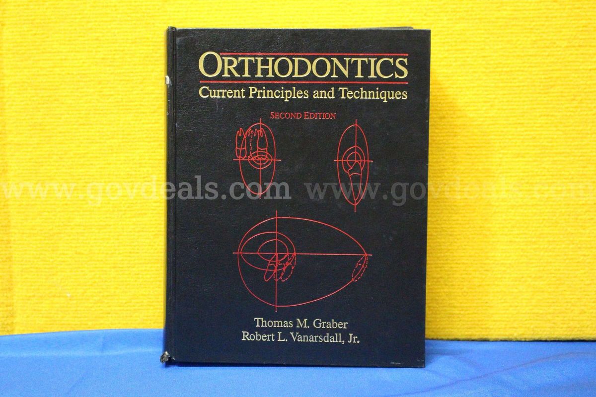(1) Orthodontics: Current Principles and Techniques (2nd Edition) Book