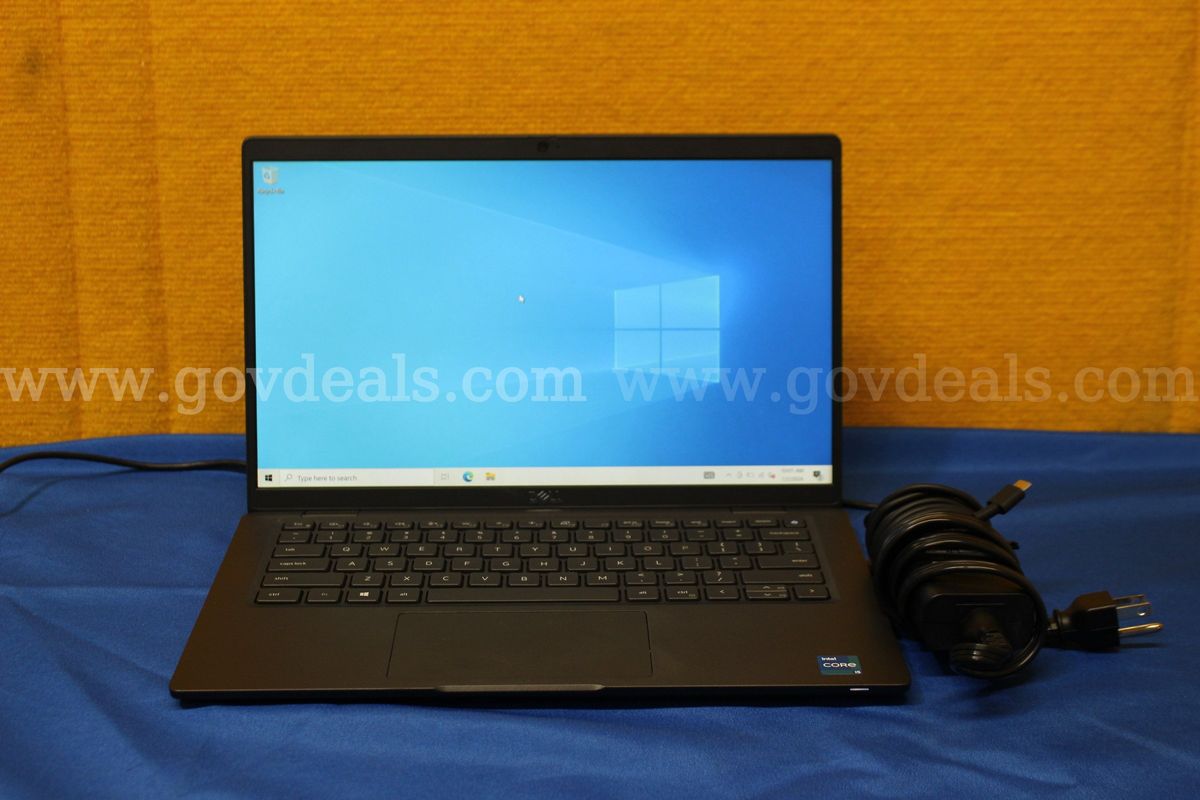 (1) Dell Latitude 7420 14.0"" FHD Laptop - Intel i5, 16GB RAM, 256 SSD, OS: Windows 10 Home (1) Power Adapter