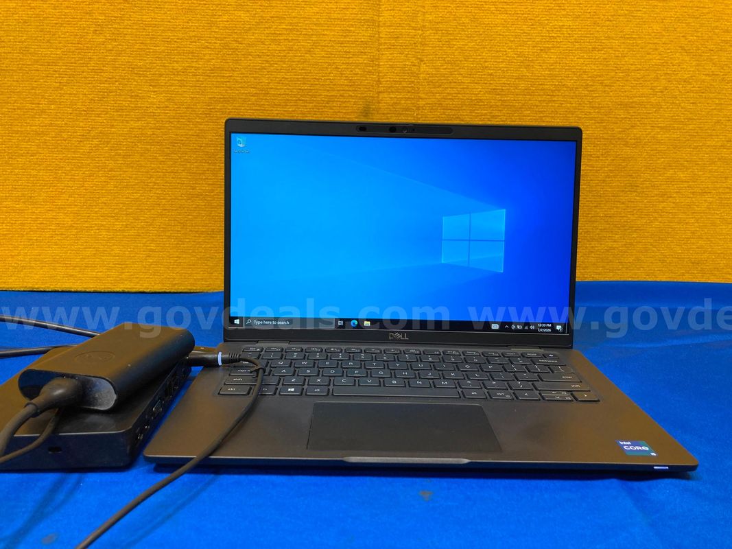 (1) Dell Latitude 7420 14" Laptop- Intel i5, 16GB RAM, 256GB SSD, OS: Windows 10 (1) Power Adaptor, (1) Docking Station