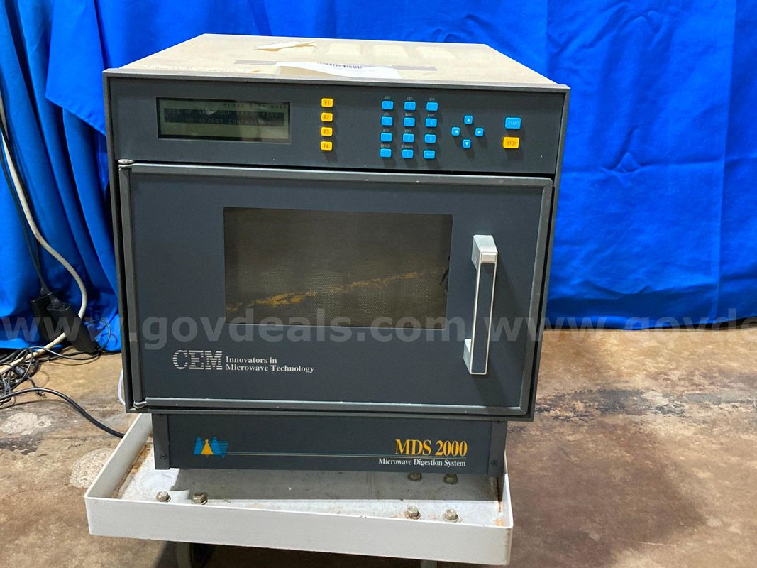 (1) CEM MDS 2000 Microwave Digestion System [IU003993]
