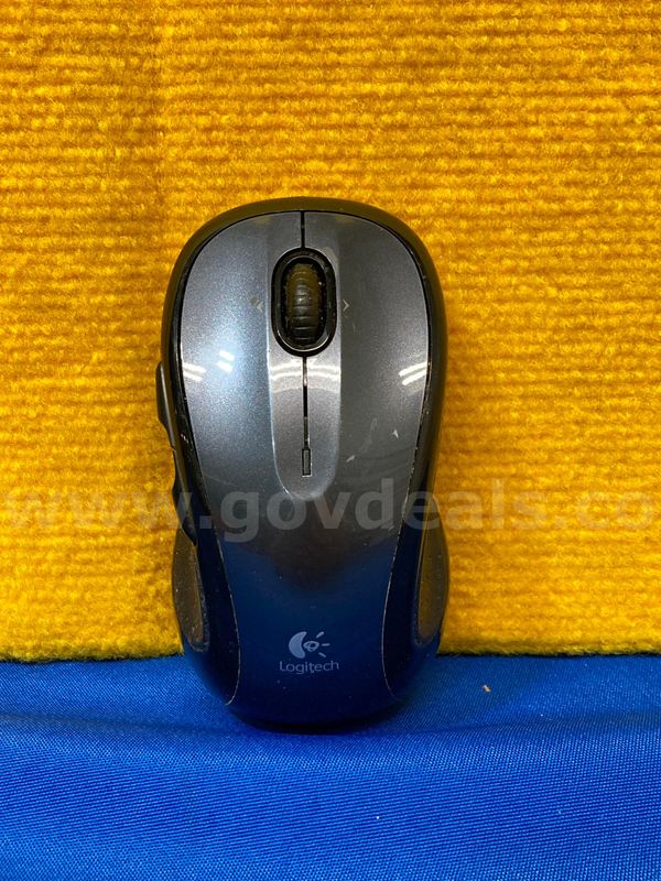 (1) Logitech M510 Wireless Mouse